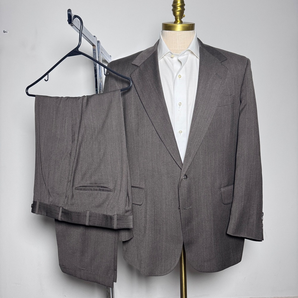 Tom James Suit Mens 42R 35x30 Gray Pinstripe Herringbone Wool Two Button USA